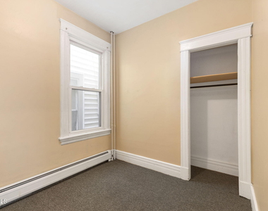 41 Marshall Street - Photo Thumbnail 16