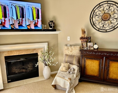 634 Masterson Court - Photo Thumbnail 7