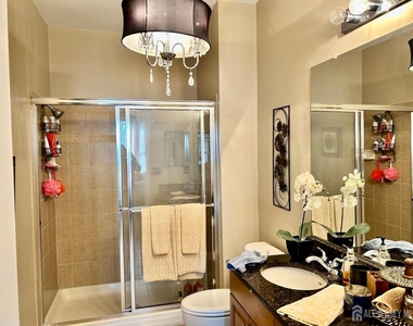 634 Masterson Court - Photo Thumbnail 11