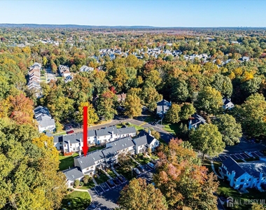 1402 Timber Oaks Road - Photo Thumbnail 5