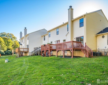 1402 Timber Oaks Road - Photo Thumbnail 36