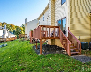 1402 Timber Oaks Road - Photo Thumbnail 37