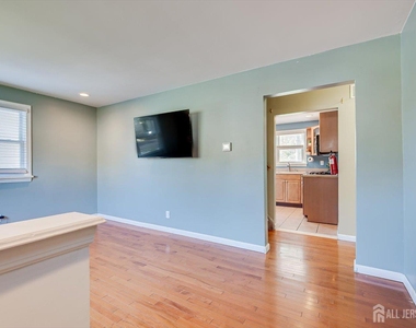 17 Marsad Drive - Photo Thumbnail 5
