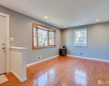 17 Marsad Drive - Photo Thumbnail 3