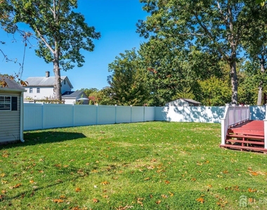 17 Marsad Drive - Photo Thumbnail 24