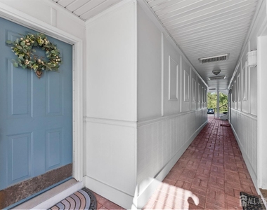 85 Caitlin Court - Photo Thumbnail 2