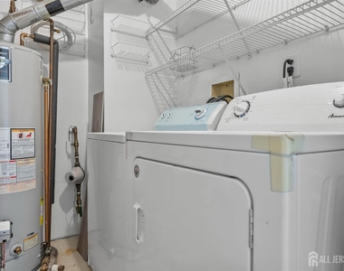 85 Caitlin Court - Photo Thumbnail 18