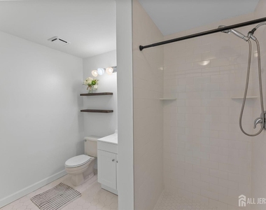 85 Caitlin Court - Photo Thumbnail 16