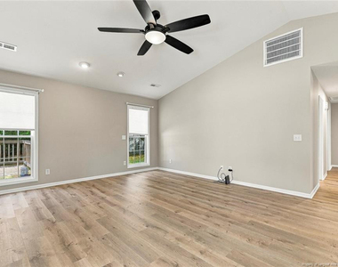 3186 Henley Road - Photo Thumbnail 10