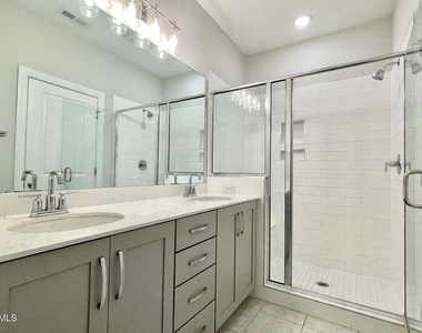 835 Napier Drive - Photo Thumbnail 22