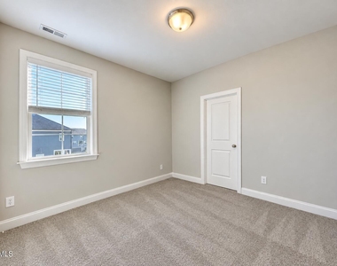 835 Napier Drive - Photo Thumbnail 26
