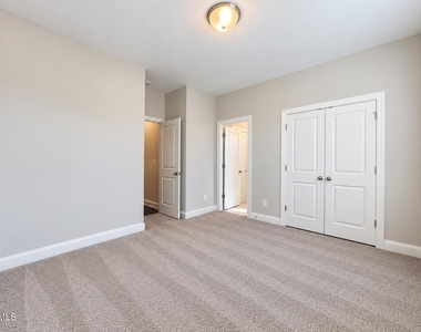 835 Napier Drive - Photo Thumbnail 30