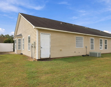 178 Ariel Street - Photo Thumbnail 27
