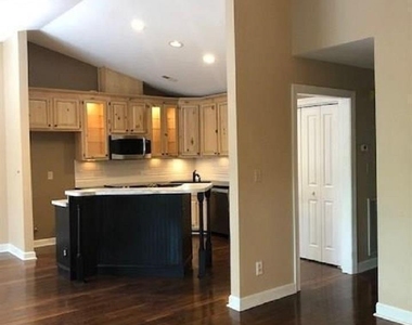 329 Glen Echo Lane - Photo Thumbnail 5