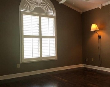 329 Glen Echo Lane - Photo Thumbnail 10
