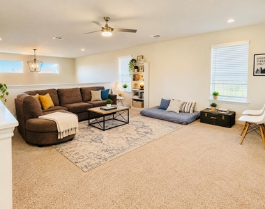 17824 Bassano Ave - Photo Thumbnail 20