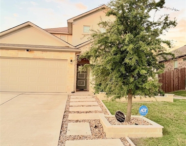 17824 Bassano Ave - Photo Thumbnail 2