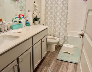 17824 Bassano Ave - Photo Thumbnail 15