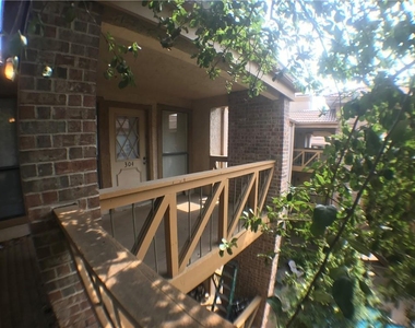 806 W 24th St - Photo Thumbnail 17