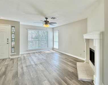 16502 Jadestone Dr - Photo Thumbnail 13