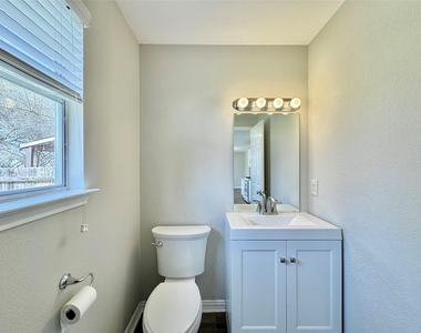 16502 Jadestone Dr - Photo Thumbnail 20