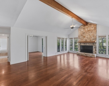 2 Boardman Ln - Photo Thumbnail 7