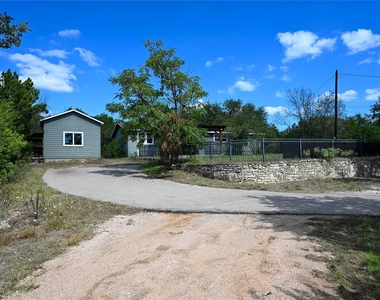 4815 Eck Ln - Photo Thumbnail 1