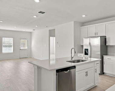 5528 Eula Ln - Photo Thumbnail 3