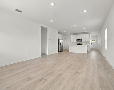 5528 Eula Ln - Photo Thumbnail 4