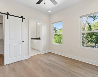 1160 Lott Ave - Photo Thumbnail 12