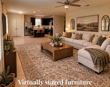 308 Autumn Rouge St - Photo Thumbnail 5
