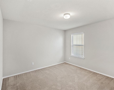 108 Normal School Way - Photo Thumbnail 21