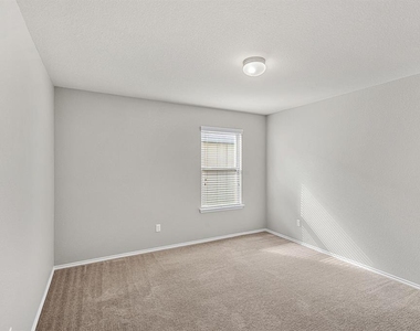 108 Normal School Way - Photo Thumbnail 19