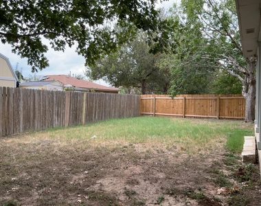 502 Country Estates Dr - Photo Thumbnail 38