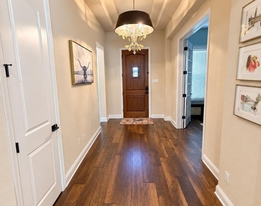 106 Grant Cannon Ln - Photo Thumbnail 13
