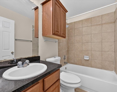 1408 Bergin Ct - Photo Thumbnail 23