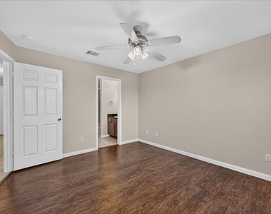 1408 Bergin Ct - Photo Thumbnail 9