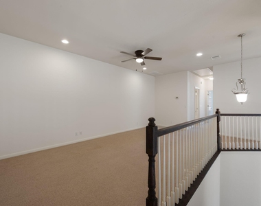 7901 Southwest Pkwy - Photo Thumbnail 25