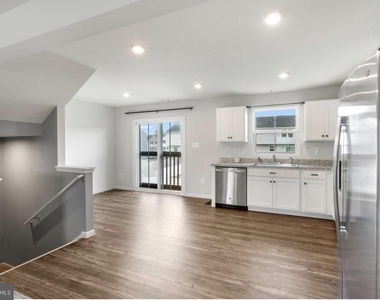 133 Rhea Drive - Photo Thumbnail 1