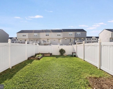 133 Rhea Drive - Photo Thumbnail 4