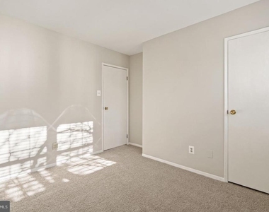 14735 Hackwood Street - Photo Thumbnail 11
