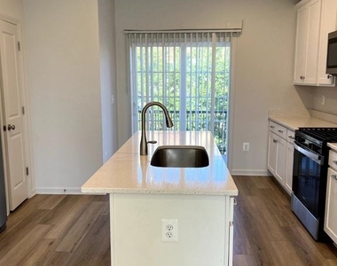 8296 Knight Station Way - Photo Thumbnail 13