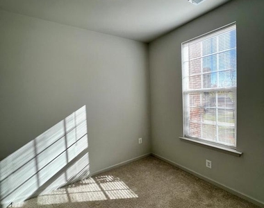 8296 Knight Station Way - Photo Thumbnail 3