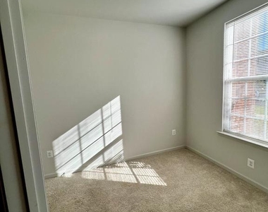 8296 Knight Station Way - Photo Thumbnail 2