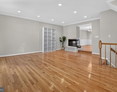 12167 Derriford Court - Photo Thumbnail 7