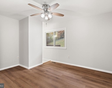 4421 Kenwood Drive - Photo Thumbnail 22