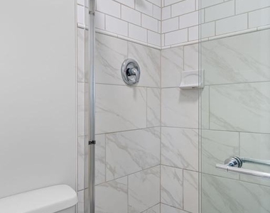 4421 Kenwood Drive - Photo Thumbnail 24