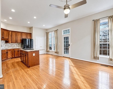 21943 Windover Drive - Photo Thumbnail 10