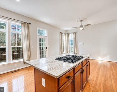 21943 Windover Drive - Photo Thumbnail 13