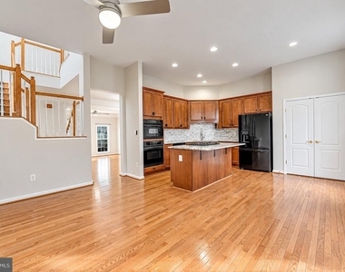 21943 Windover Drive - Photo Thumbnail 11